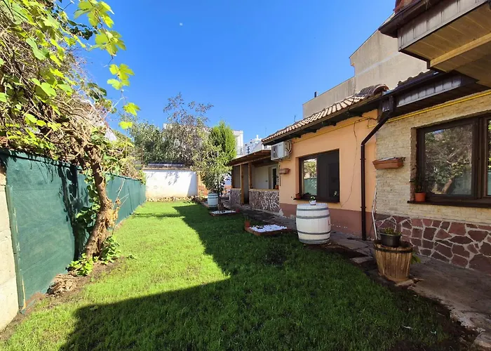 Nyaraló Faleza Nord 1 *